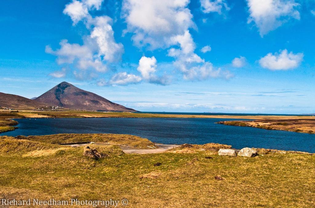Hy Breasal B&B Achill Sound Buitenkant foto